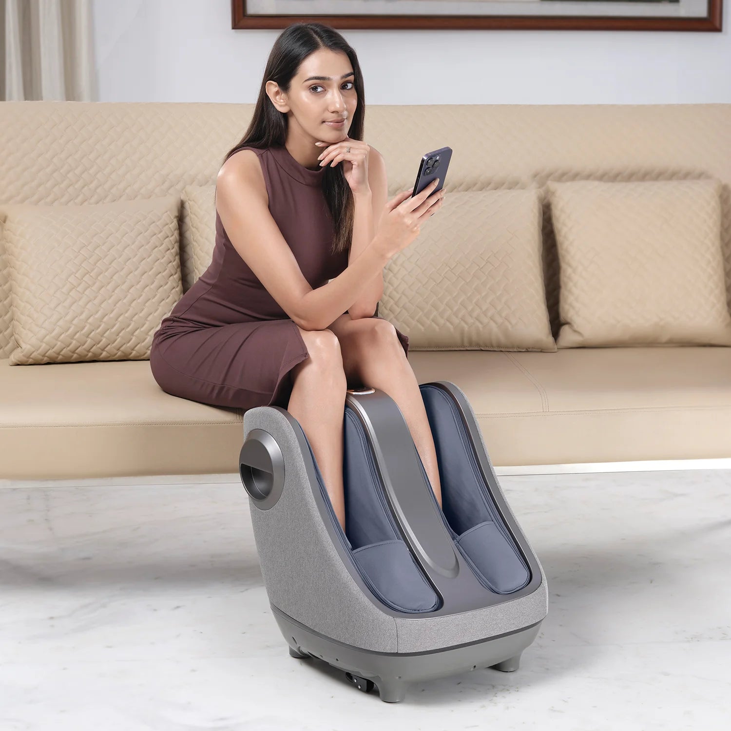 Include fotoliu masaj role pentru tălpi și masaj pentru gambe?