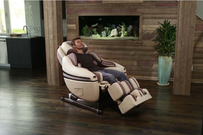 Poate fi utilizat un fotoliu masaj într-o sală de așteptare de birou sau într-un spa?