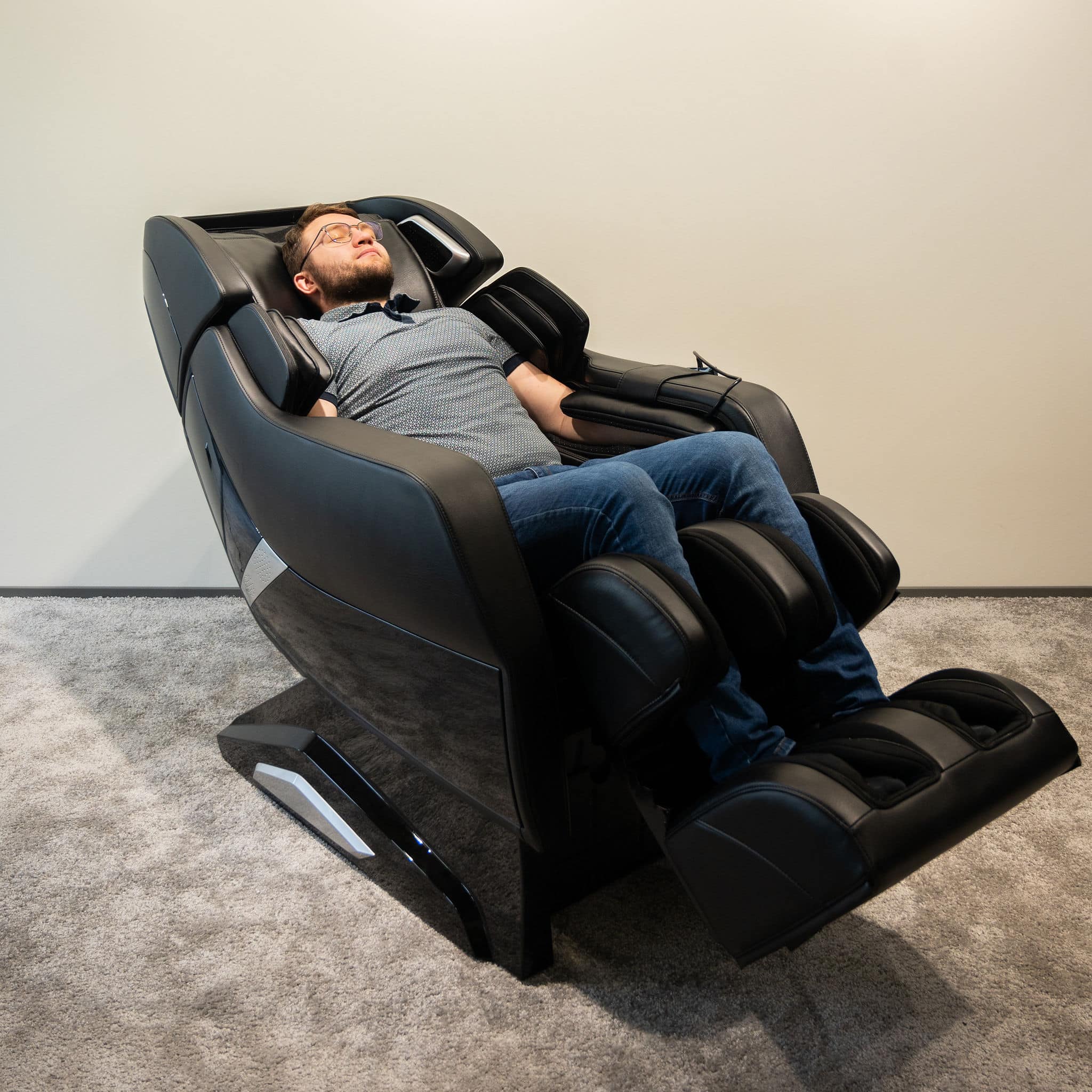 Oferiți instalare gratuită pentru fotoliu masaj? Tot ce trebuie să știți înainte de achiziție